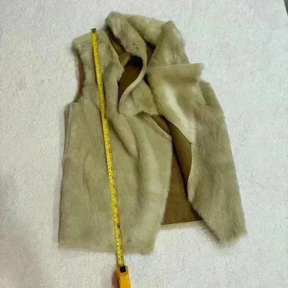 Velvet By Graham Spencer Faux Fur Vest Faux Suede Size XS Pockets - Picture 5 of 7